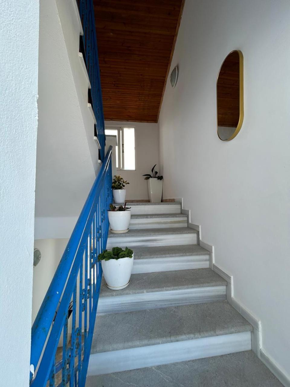 Caushi Apartments Ксамил Экстерьер фото